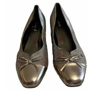 Ros Hommerson Tawnie Women's Casual Shoe Silver Metallica Low Heel 11W